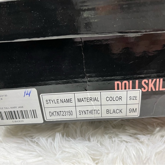 TRICKZ N’ TREATZ Batty Nights Faux Leather Platform Mary Janes Bat Buckles 9 - Picture 11 of 11